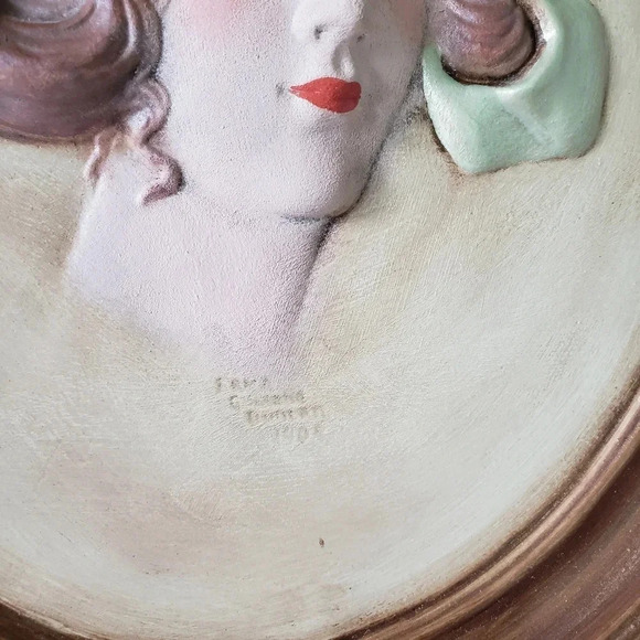 Vintage Set of 2 1975 Duncan Ceramics Cameo Lady Faces Wall Plaques. - Picture 11 of 12
